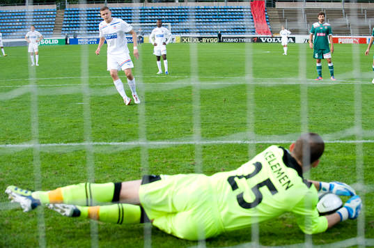 Straff, Alfred Finnbogason, Helsingborg, missar, Marian