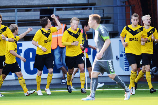 Lasse Nilsson gör 1-1 för Elfsborg