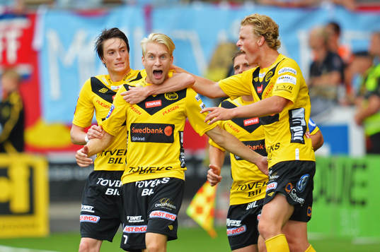 Johan Larsson gör 1-0 för Elfsborg, glädje, jubel