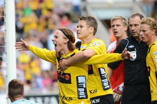 Niklas Hult gör 3-1 till Elfsborg, jubel