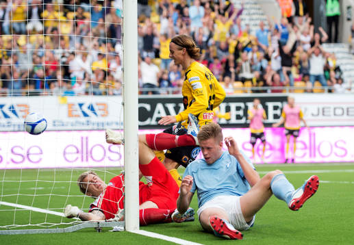 Niklas Hult, Elfsborg, gör 3-1 bakom Johan Dahlin,