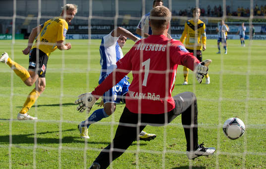 Daniel Sobralense, IFK Göteborg, gör 2-1 bakom Mattias