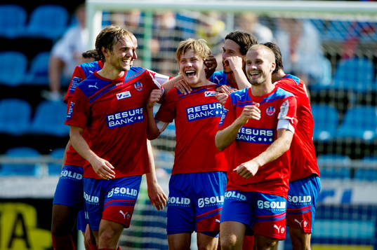 Jere Uronen, Helsingborg, mitten, jubel, 4-1