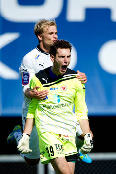 Sebastian Andersson, Etrit Berisha, målvakt, Kalmar, jublar