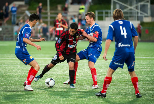 Pablo Pinones Arce, BP sliter för bollen