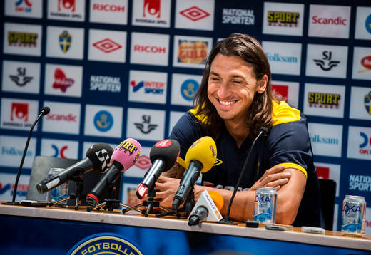 Sverige presskonferens på Råsunda. Zlatan Ibrahimovic
