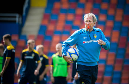Sverige träning på Råsunda. Erik Hamrén, förbundskapten