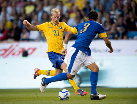 Christian Wilhelmsson, Sverige. Thiago Silva, Brasilien