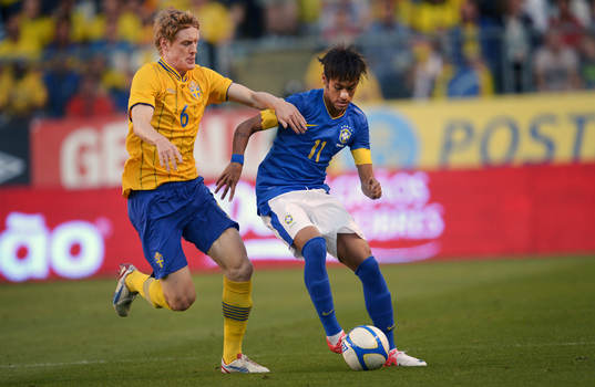 Rasmus Elm, Sverige, Neymar, Brasilien