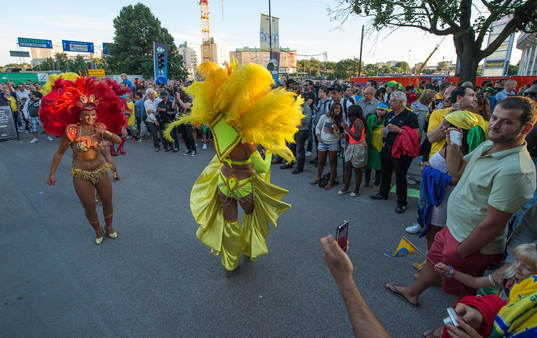 Fotboll, jubileumsmatch, Sverige - Brasilien