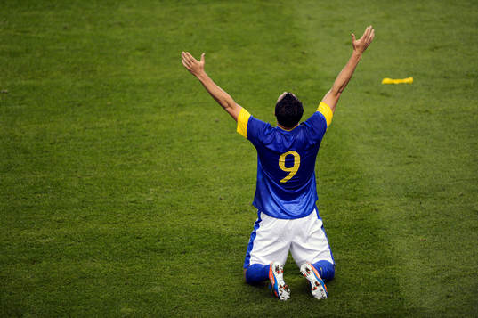 Leandro Damiao, Brasilien jubel