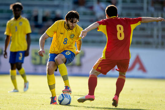Astrit Ajdarevic, Sverige, Cosmin Matei, Rumänien