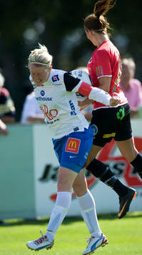 Marie Hammarström, Örebro och Kosovare Asllani,