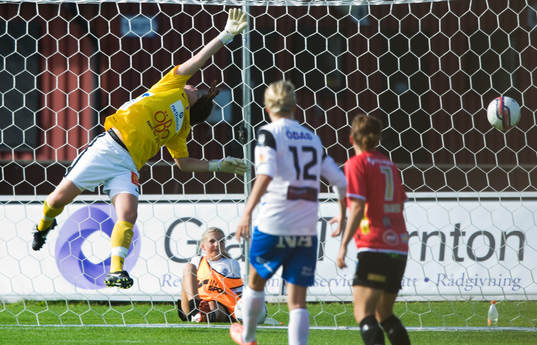 1-0 Therese Andersson, Kristianstad, Nina Fellbrandt,
