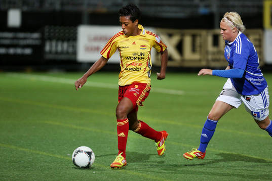 Elaine Moura, Tyresö mot Josefine Mårtensson, Vittsjö