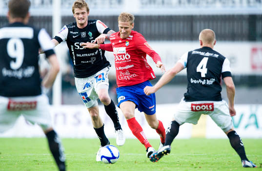 Mario Vasilj, Öster, mot Peter Nilsson och Patrik St Cyr,