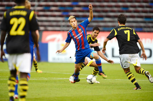 Keisuke Honda, Moskva och Celso Borges, AIK