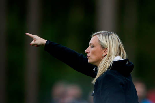Elisabet Gunnarsdottir, tränare, Kristianstad