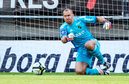 Ivan Turina, målvakt, AIK