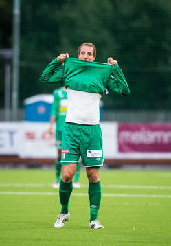 Kenny Pavey, Ljungskile deppar
