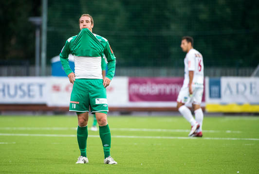 Kenny Pavey, Ljungskile deppar