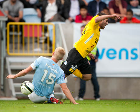 Filip Helander, Malmö, stoppar, Moestafa El KAbir, Mjällby