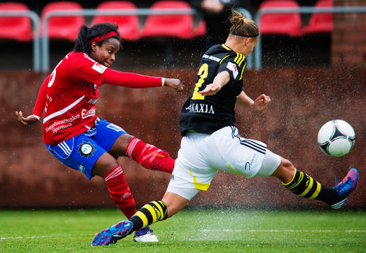 Danesha Adams, Vittsjö, skjuter