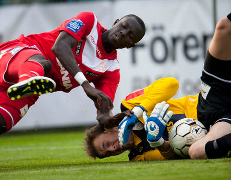 Mohammed Mbye, Assyriska, Viktor Noring, målvakt,