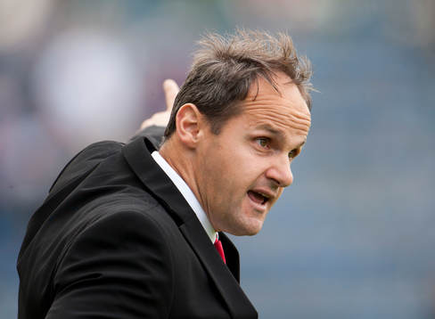 Azruding Valentic, tränare, Assyriska