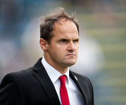 Azruding Valentic, tränare, Assyriska