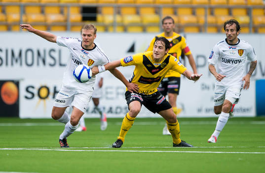 Johan Arneng, Syrianska kamp Stefan Ishizaki, IF Elfsborg