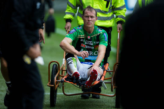 Fredrik Lundgren, GAIS ut med skada i benet