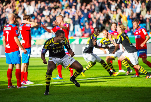 Henok Goitom, AIK, jublar