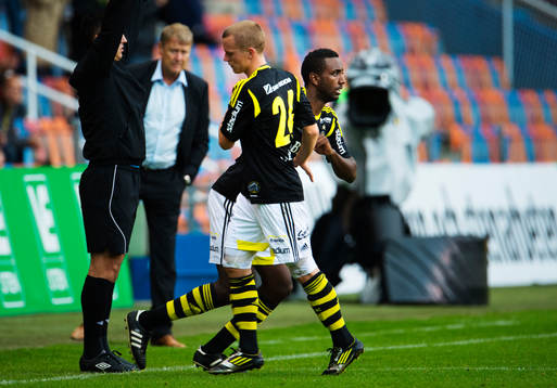 Daniel Gustavsson byts ut mot Henok Goitom, AIK