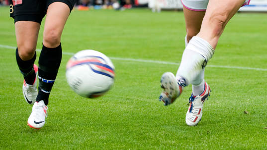 Skott, inlägg, fot, boll, fotboll