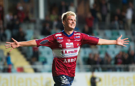 Henrik Carlsson, Örgryte, gör 2-0, jubel
