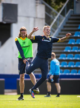 Sverige tränar på Olympia i Helsingborg
