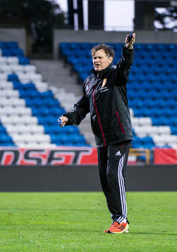 Kina tränare på Olympiastadion