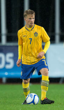 Jacob Une Larsson, Sverige