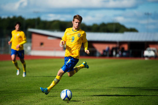 Måns Söderqvist, Sverige