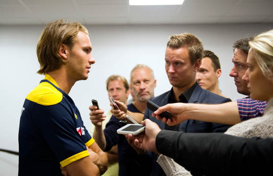 Fotboll, presskonferens