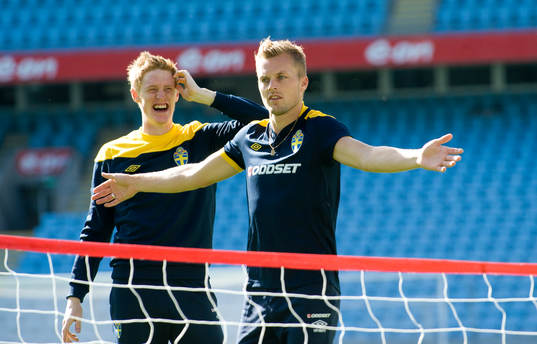 Fotbollstennis, Rasmus Elm och Sebastian Larsson