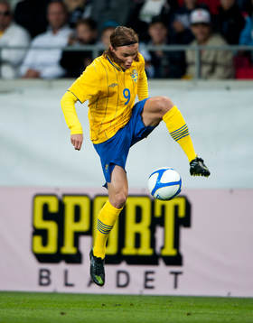Niklas Hult, Sverige