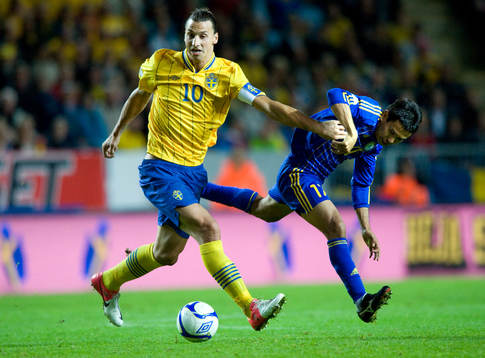 Zlatan Ibrahimovic, Sverige, trycker undan Tanath