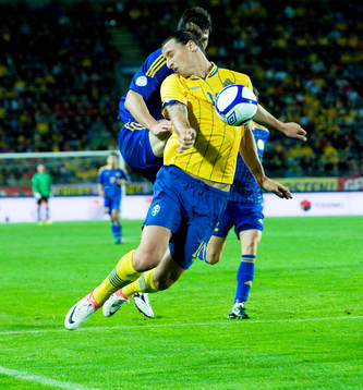 Zlatan Ibrahimovic, Sverige och Victor Dmitrenko, Kazakstan