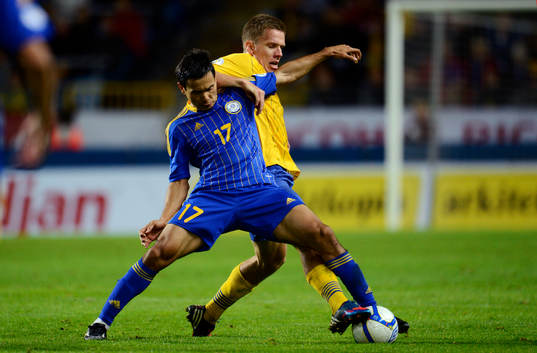 Tanath Nousserbayev, Kazakstan, Pontus Wernbloom, Sverige