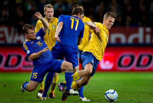 Heinrich Schmidtgal, Kazakstan, Pontus Wernbloom, Sverige