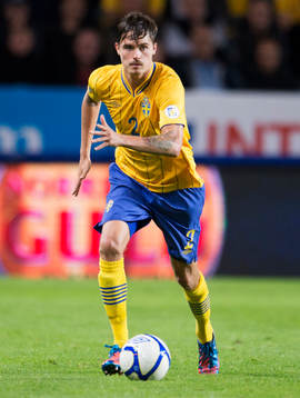 Mikael Lustig, Sverige