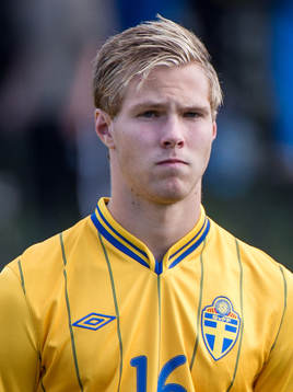 Gustav Engvall, Sverige