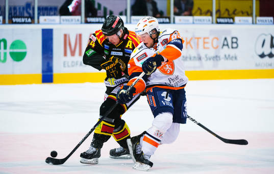Mads Hansen, Brynäs, och Robert Rosén, Växjö